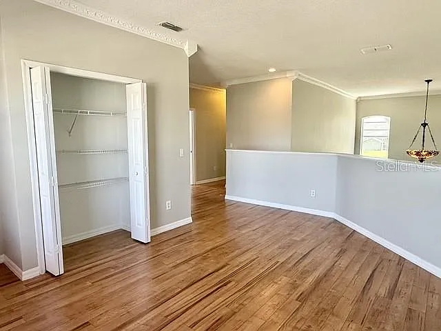 2300 The Oaks Blvd — Photo 33