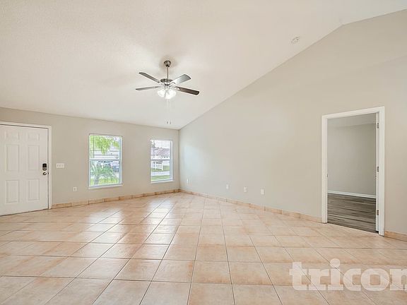 2nd image of 104 Aurora Ln
