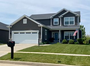 209 Capitol St, Savoy, IL