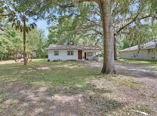 352 Harlan Ave, Lake Helen, FL 32744