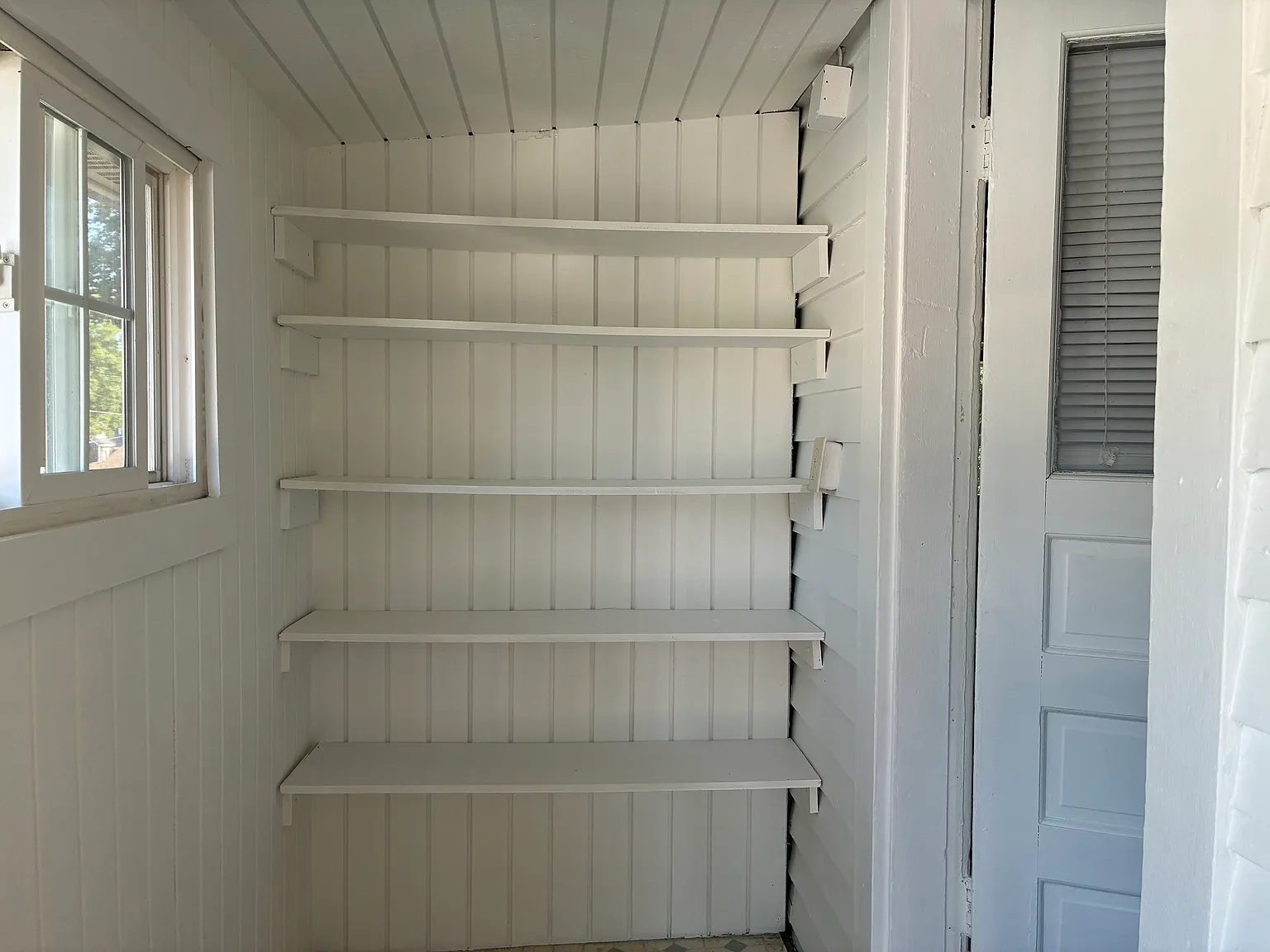 2 bed, $1,350 — Photo 3