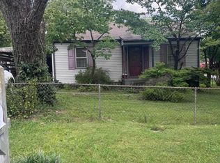 2318 Boxwood Ln, Knoxville, TN 37917