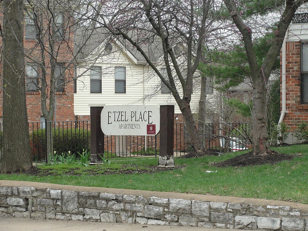 Etzel Place Apartments Saint Louis