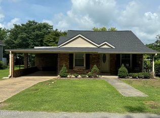 217 Sycamore St, Newbern, TN 38059