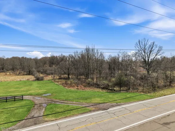 Coitsville Hubbard Rd, Youngstown, OH 44505