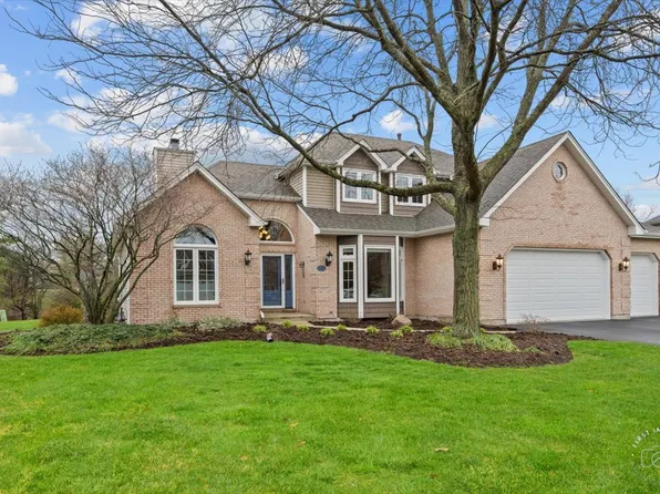 643 Samantha Cir, Geneva, IL 60134