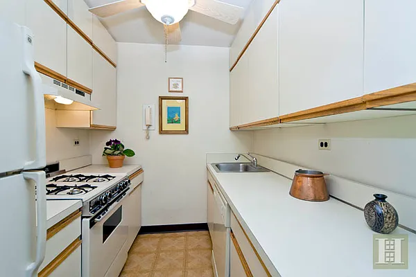 Sold by Halstead Real Estate | media 19