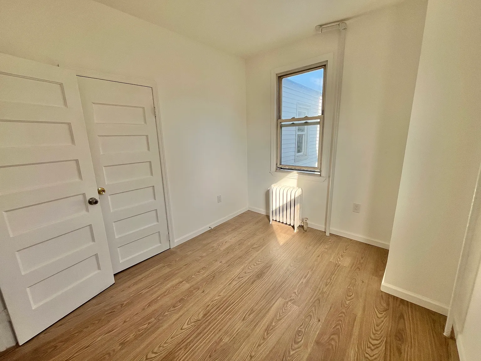 3 bed, $3,350 — Photo 3