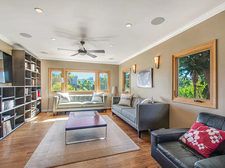 3852 W Mount Vernon Dr — Photo 22
