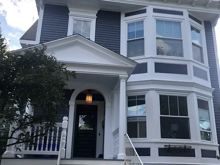 32-34 Lincoln St #2 — Photo 1