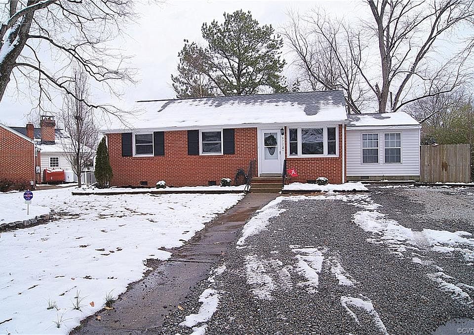 1st image of 9703 Gardenia Dr