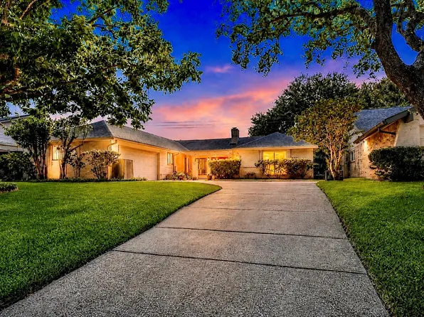 3415 W Creek Club Dr, Missouri City, TX 77459