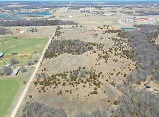 E Coplin St, Okemah, OK 74859