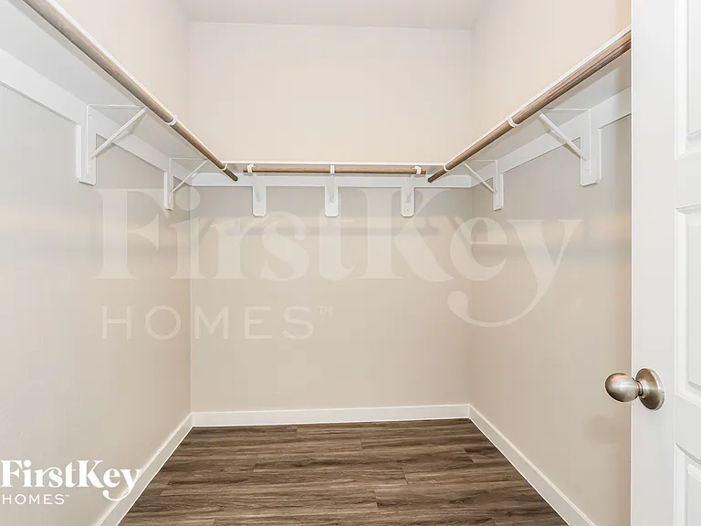 18326 W Centro Cir — Photo 16