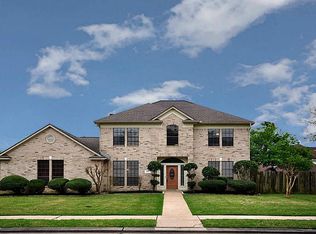 66 N Calla Lily Ct, Lake Jackson, TX 77566