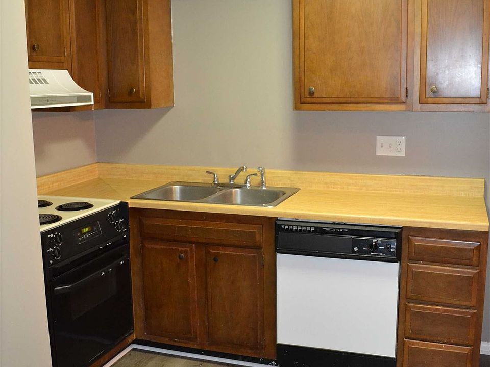 7th Street Apartment Rentals Topeka, KS Zillow