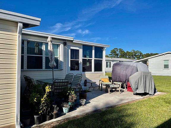 4th image of 6792 Spanish Lakes Blvd