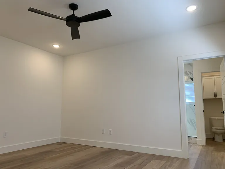 2634 SW Livingston Sq #1 — Photo 7