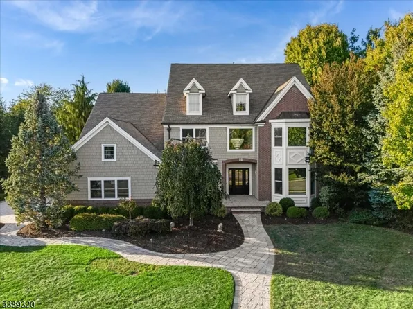 2 Kinzel Ln, West Orange Twp., NJ 07052