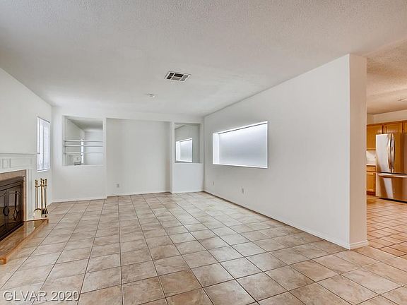 4th image of 4116 El Jardin Ave
