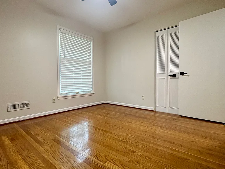 Additional bedroom