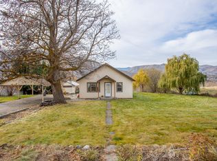 498 Rock Island Rd, East Wenatchee, WA 98802