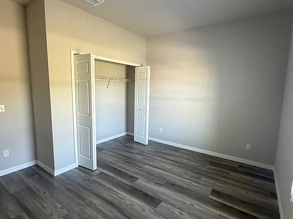 3rd image of 309 Panorama Ave