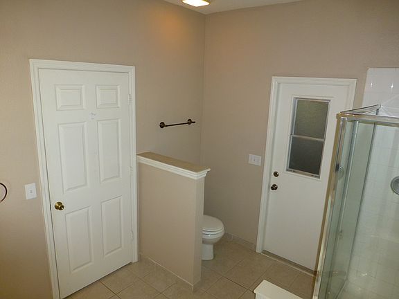 5th image of 75 Wentwood Dr
