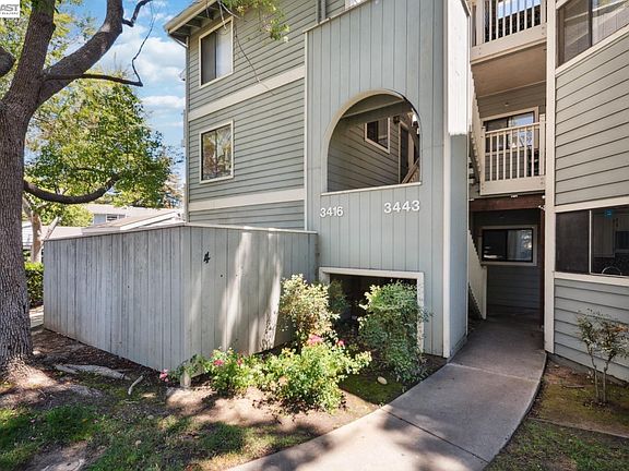 2nd image of 3443 Pepperwood Ter APT 301