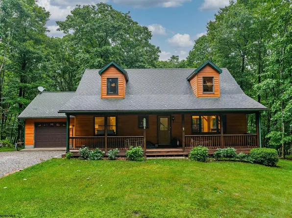 112 Sorrel Ct, Terra Alta, WV 26764