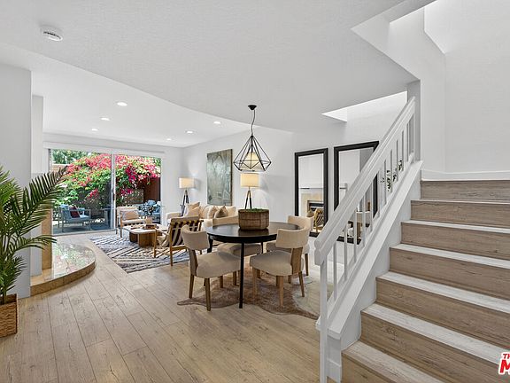 2nd image of 1436 20th St Unit 15