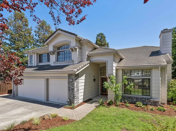 225 Valley Glen Ln, Martinez, CA 94553