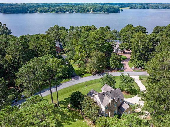 3rd image of 1270 Big Water Cir