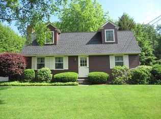 91 Ferrante Ave, Greenfield, MA 01301