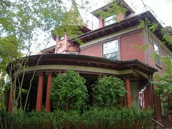 14 Walnut Ave photo 1
