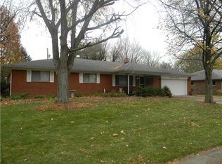 8239 Bishops Ln, Indianapolis, IN