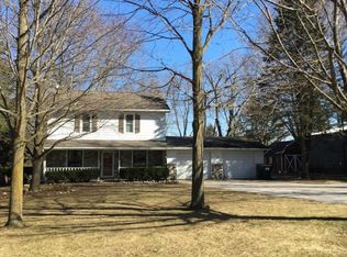 9494 Boltonville Rd, Kewaskum, WI 53040