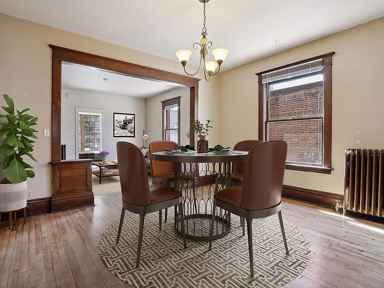 1408 West 28th Street — Photo 3