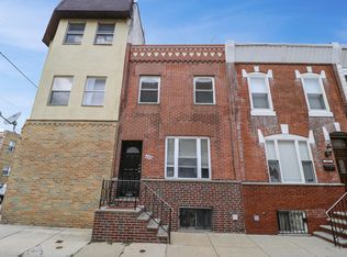 1053 Daly St, Philadelphia, PA 19148