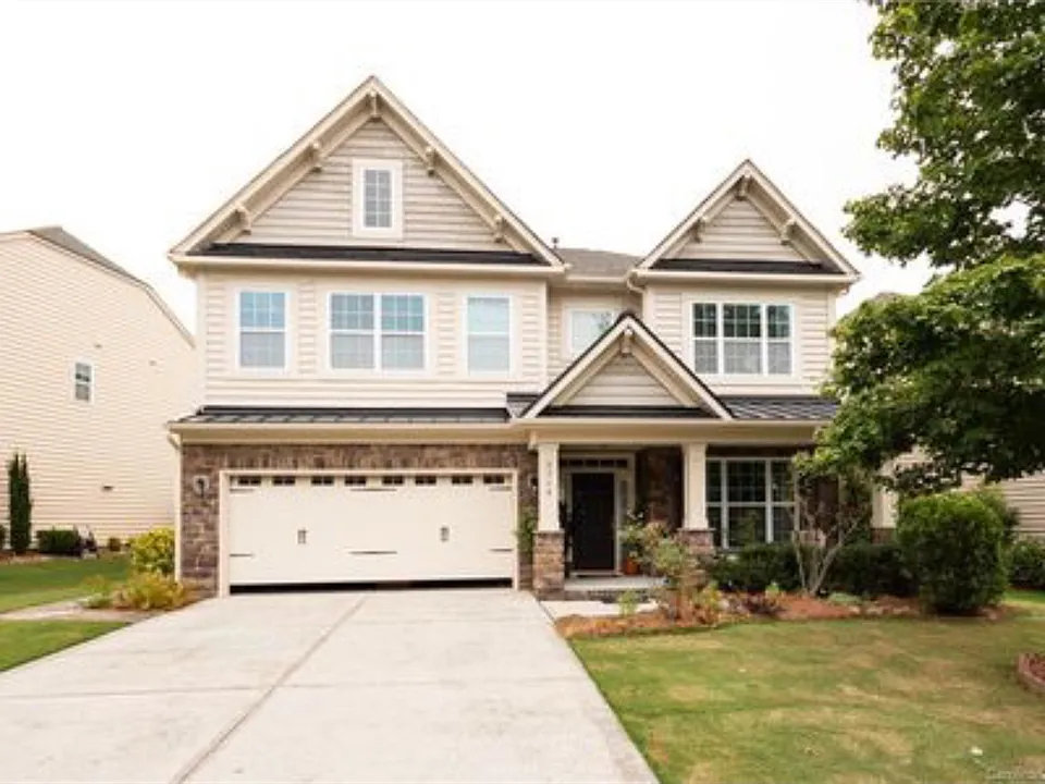 9714 Ridgeforest Dr