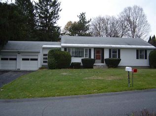 8 S Colonial Hts, Troy, NY 12180