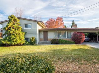 324 11th St NE, East Wenatchee, WA 98802
