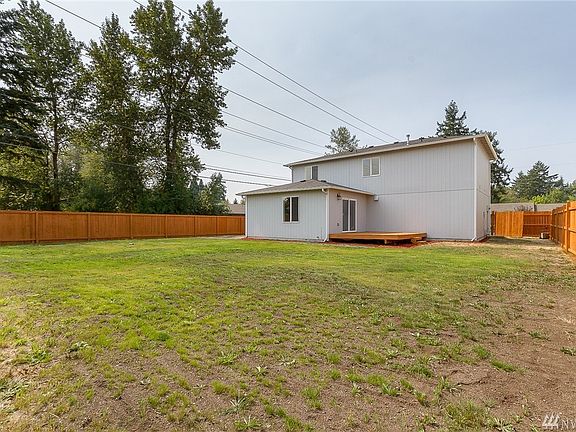 3rd image of 9827 10th Ave E