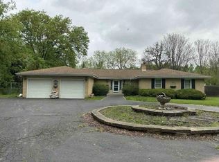 327 Old Hickory Rd, New Lenox, IL 60451