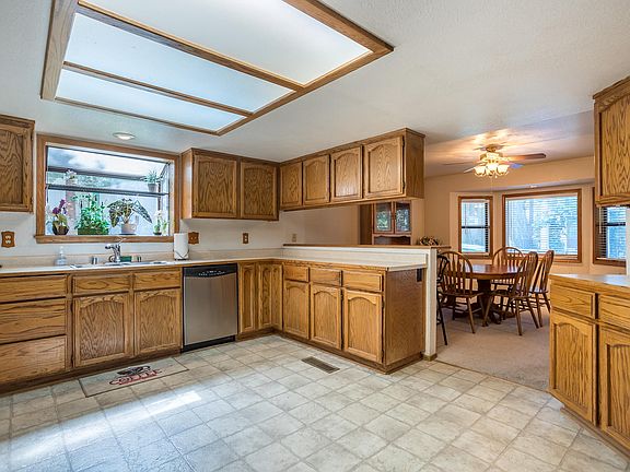 2nd image of 7319 Shasta Forest Dr