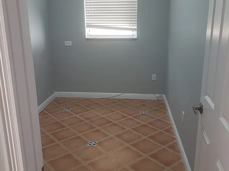 833 SW 167th Ave — Photo 22