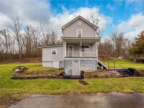 107 Center St E, Millsboro, PA 15348