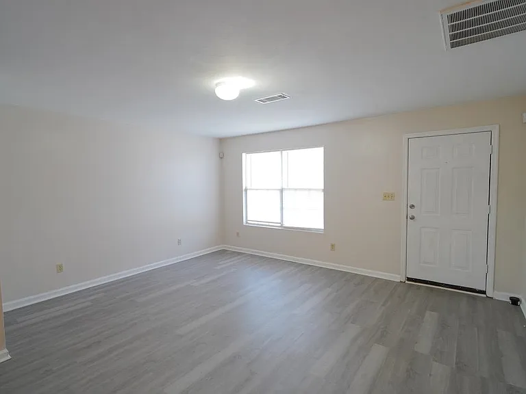 3178 N Ridge Rd #2 — Photo 8