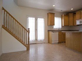 5th image of 7653 Yellowwood Ln