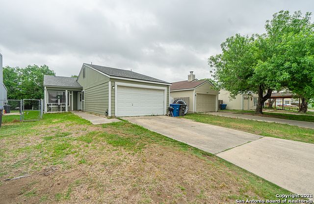 1st image of 6015 Sunrise View Dr